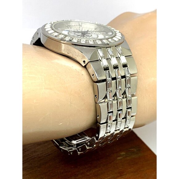 Bulova Men's Watch 96A236 Quartz Swarovski Crystals Silver Dial Stainless Steel - Picture 12 of 14